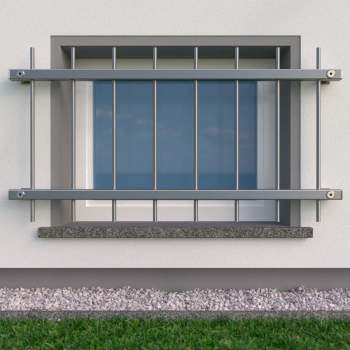 Fenstergitter aus Edelstahl Quadratrohr 30 x 30 mm, aussen / Höhe 500 - 900 mm / 2 Gurte